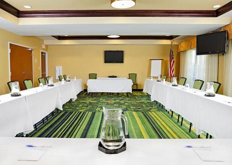 Fairfield Inn & Suites Columbia Northeast Экстерьер фото