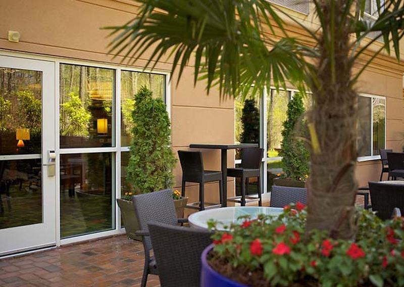 Fairfield Inn & Suites Columbia Northeast Экстерьер фото