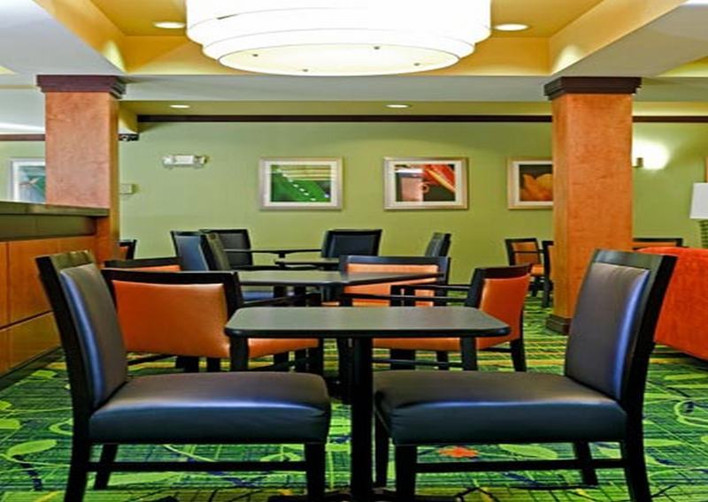 Fairfield Inn & Suites Columbia Northeast Экстерьер фото