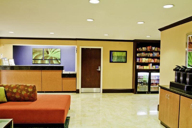 Fairfield Inn & Suites Columbia Northeast Экстерьер фото