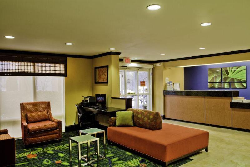 Fairfield Inn & Suites Columbia Northeast Экстерьер фото